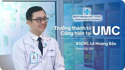 Chuyện đời sau chiếc Blouse trắng